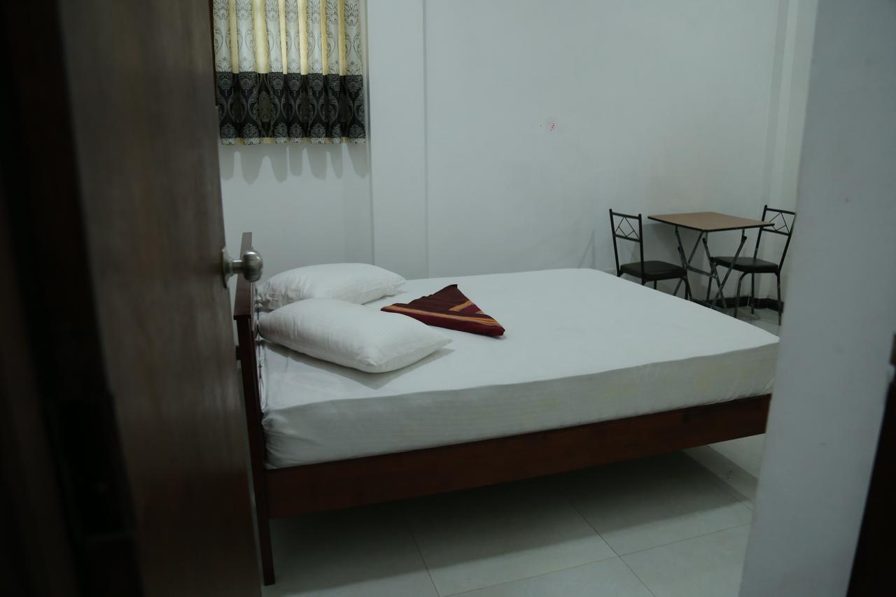 Hotel Hill Crescent 3*