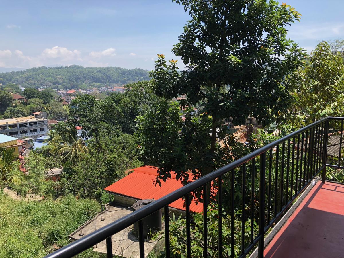 Pearl House Guest house 2*