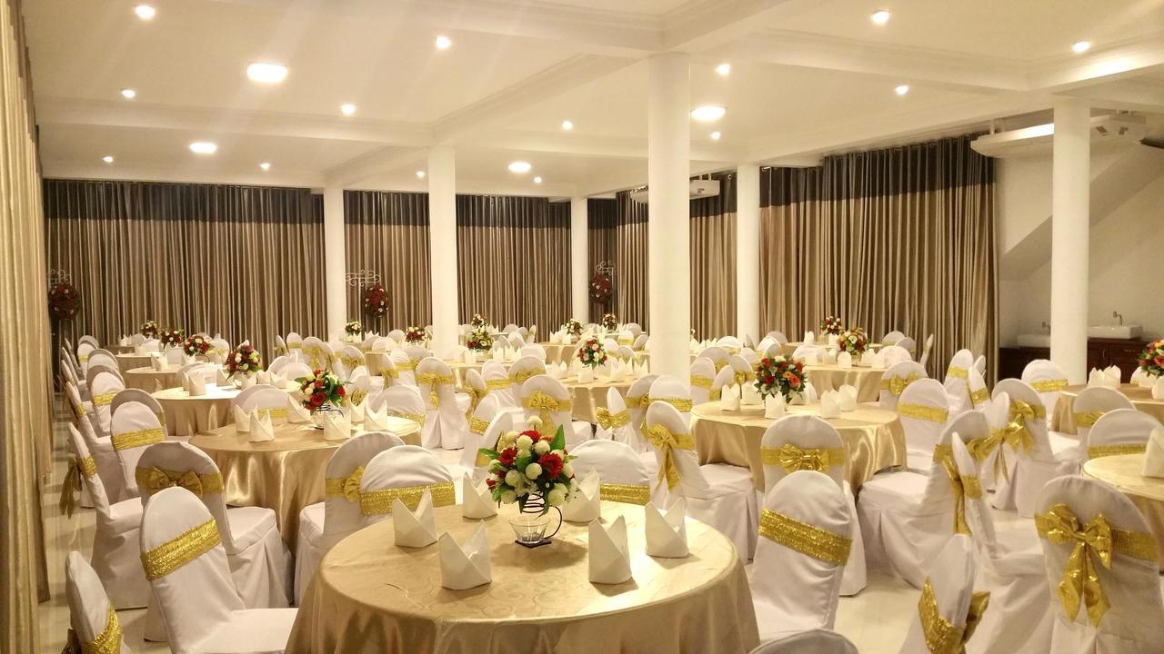 Mahagedara Holiday Hotel *
