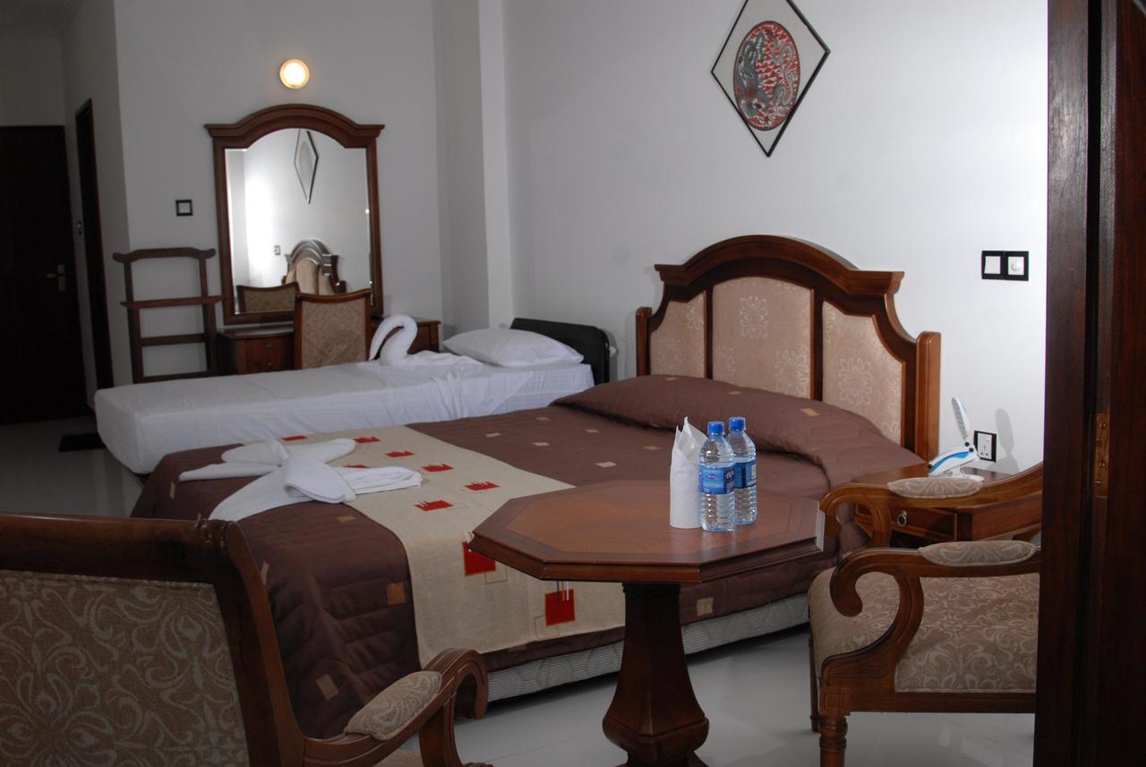 Eagle's Hotel