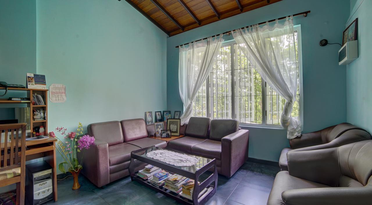 Hanthana Homestay