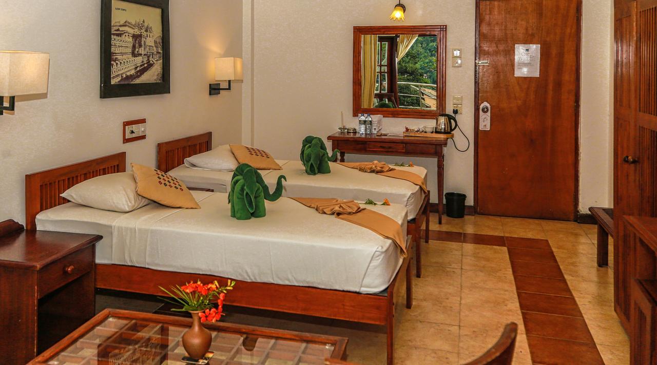 Hotel Senani 4*
