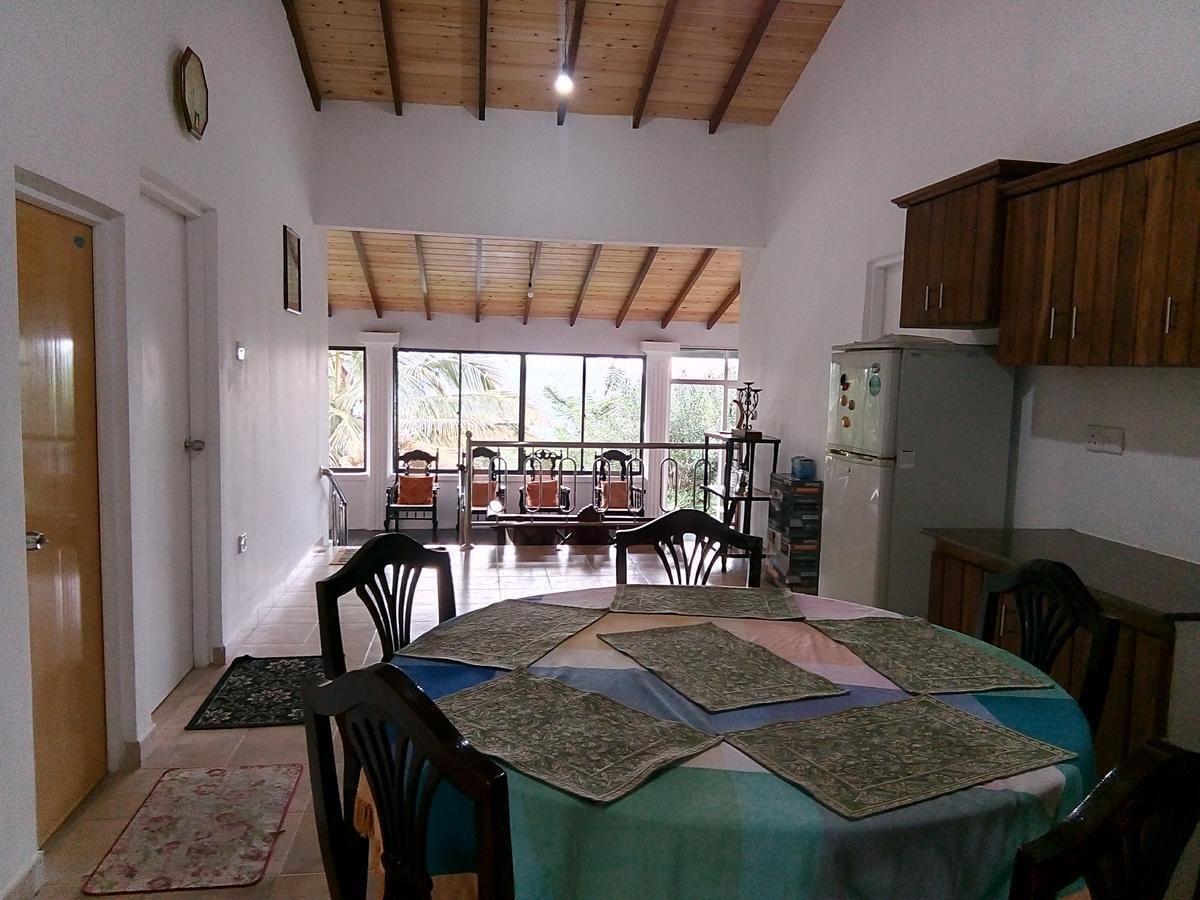Primrose Hill Bunglow Guest house