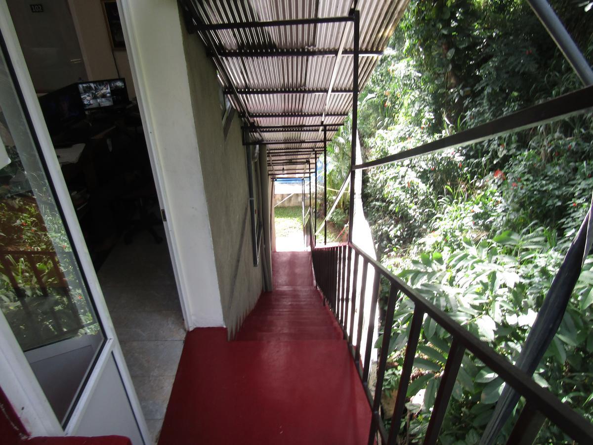 Kandy Backpackers Hostel * Kandy