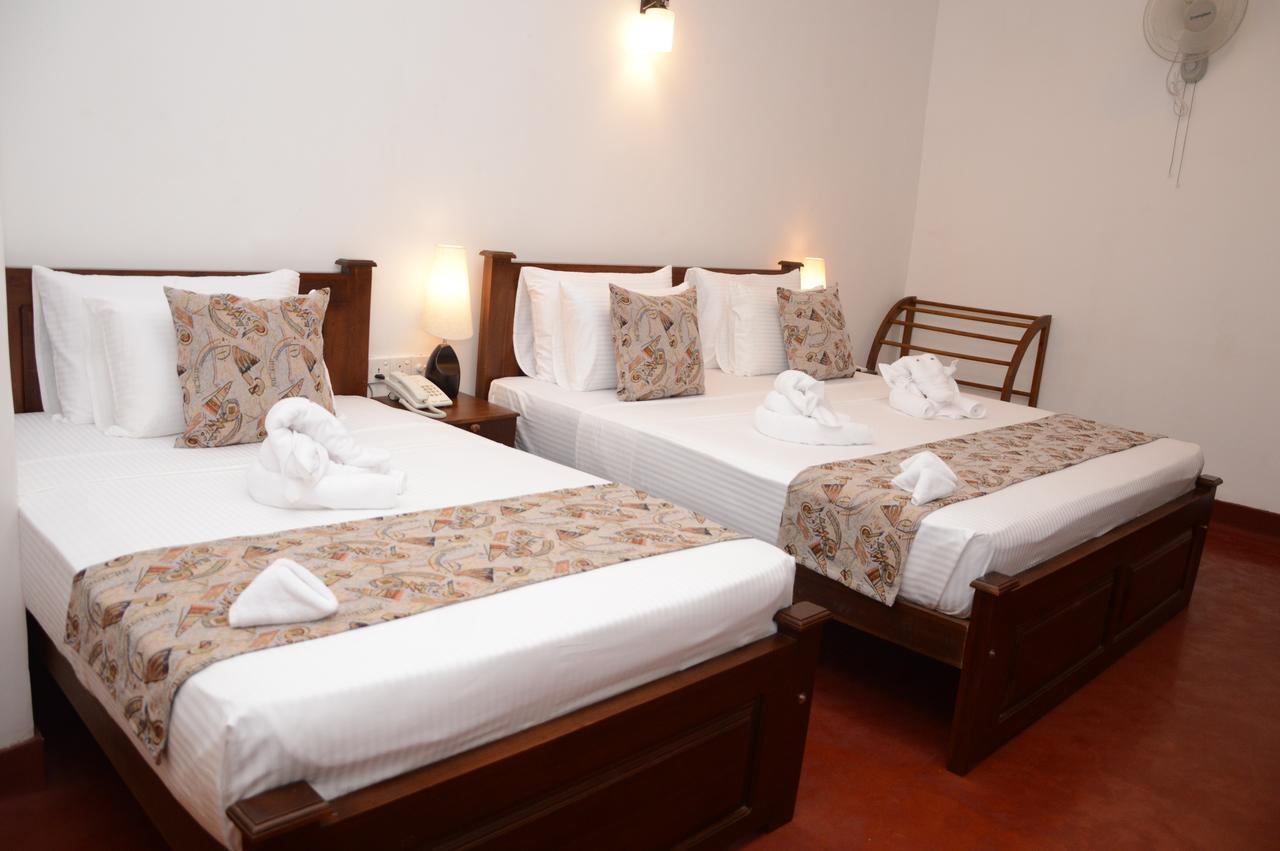 Hotel Jasmine Garden