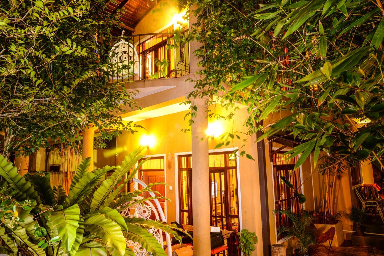 Lodge Spring Kandy