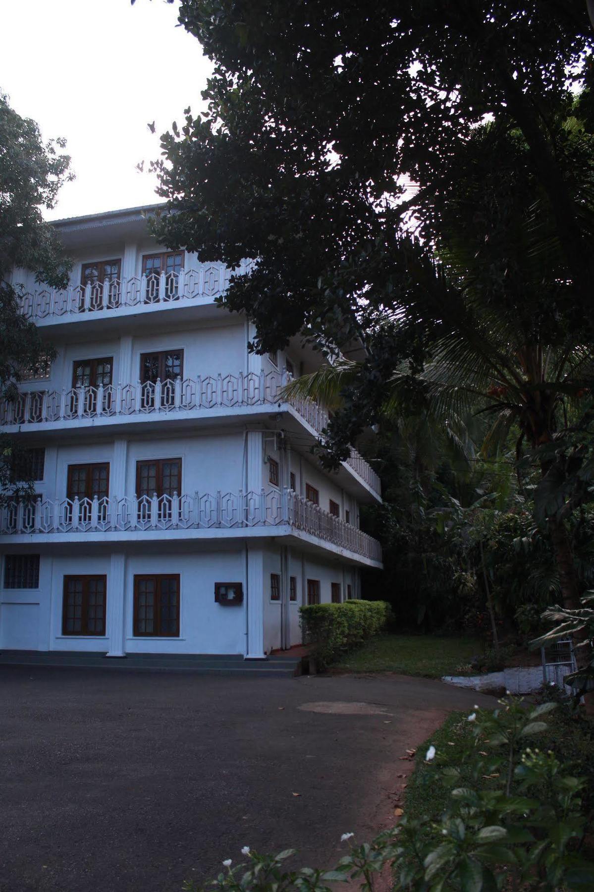 Oyo 433 Paradise Kandy