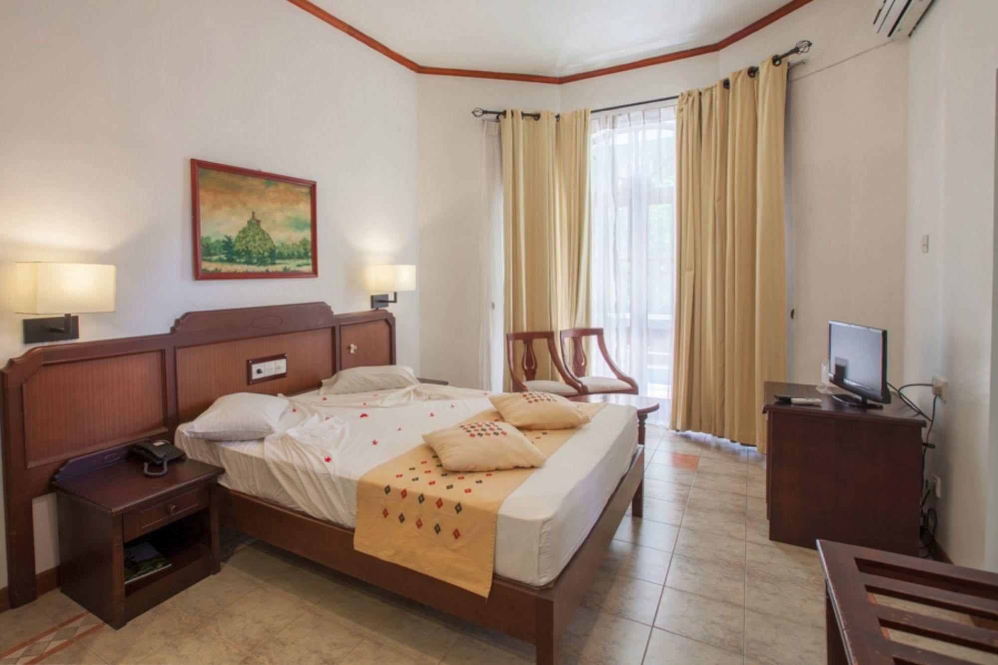 Hotel Senani