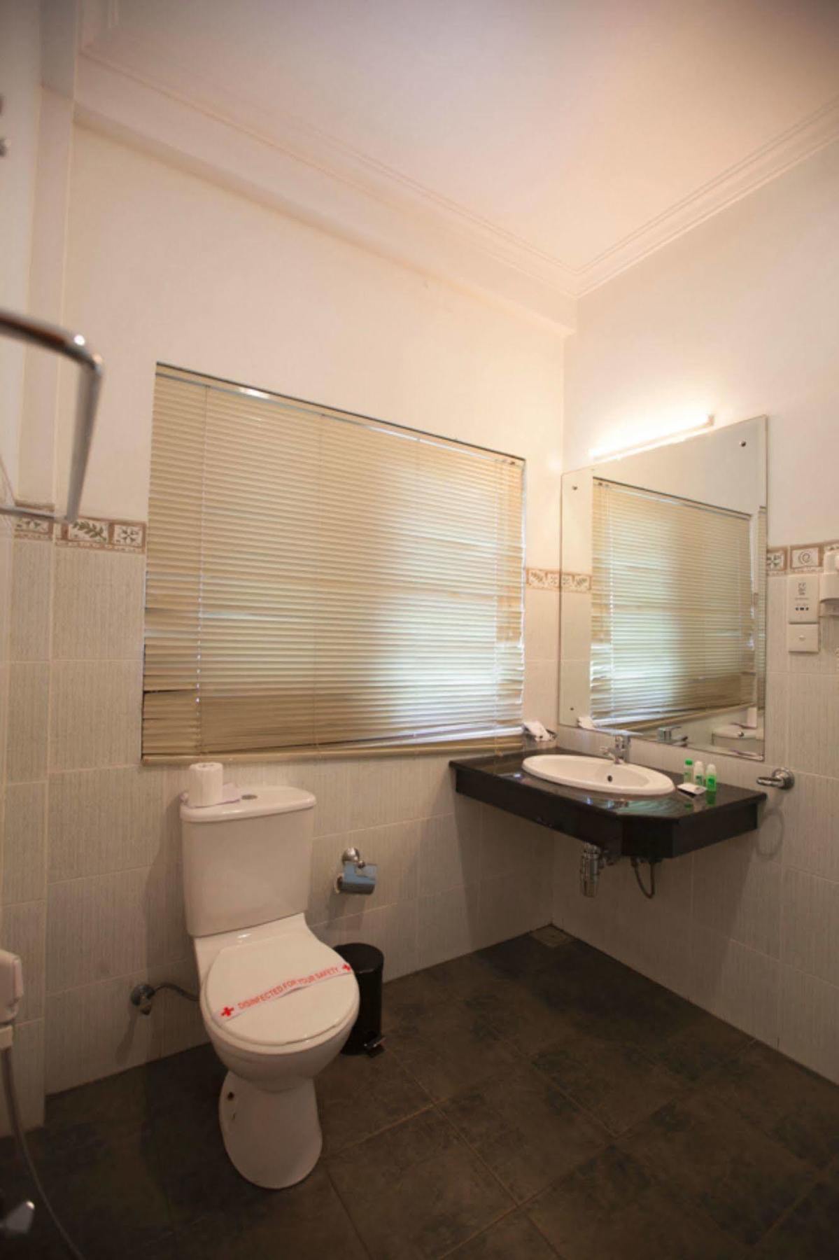 Senani Hotel