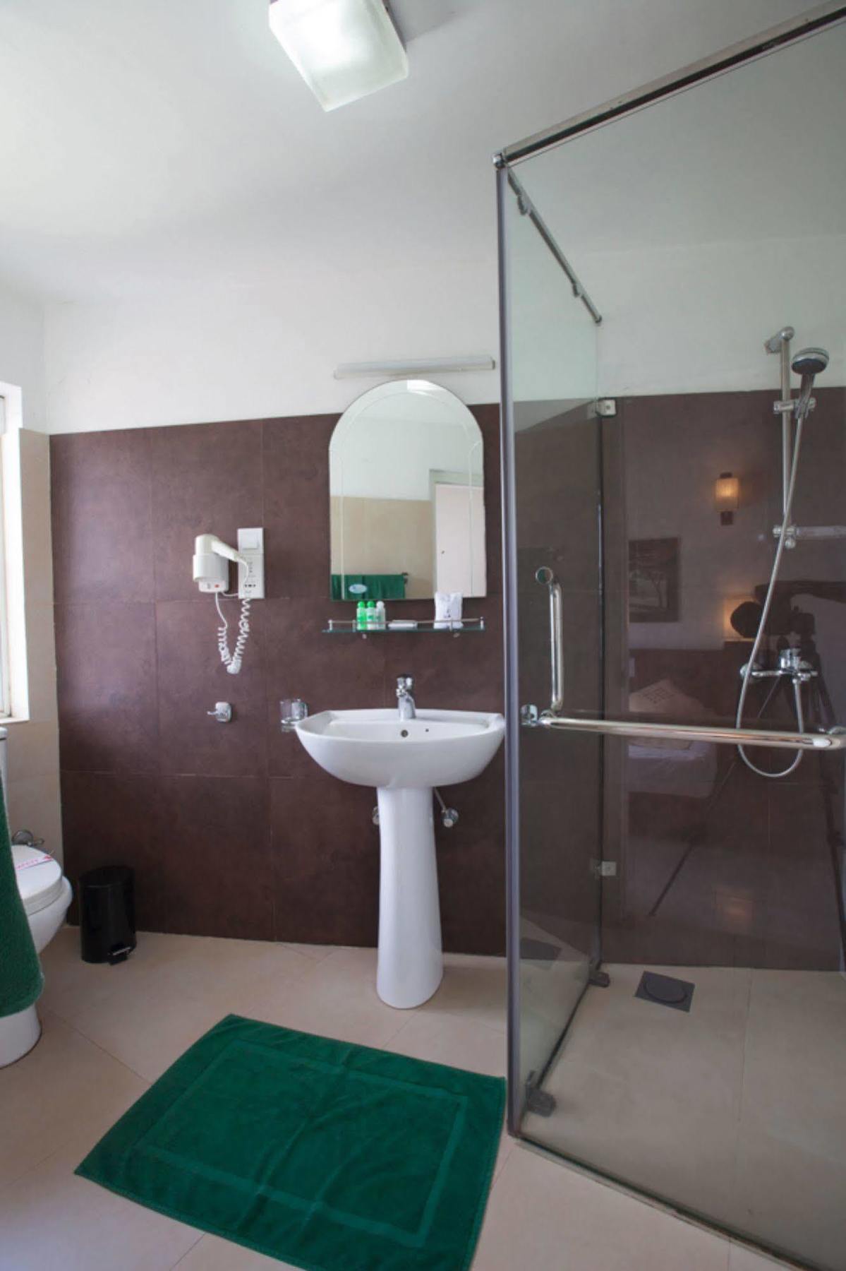 Hotel Senani 4*