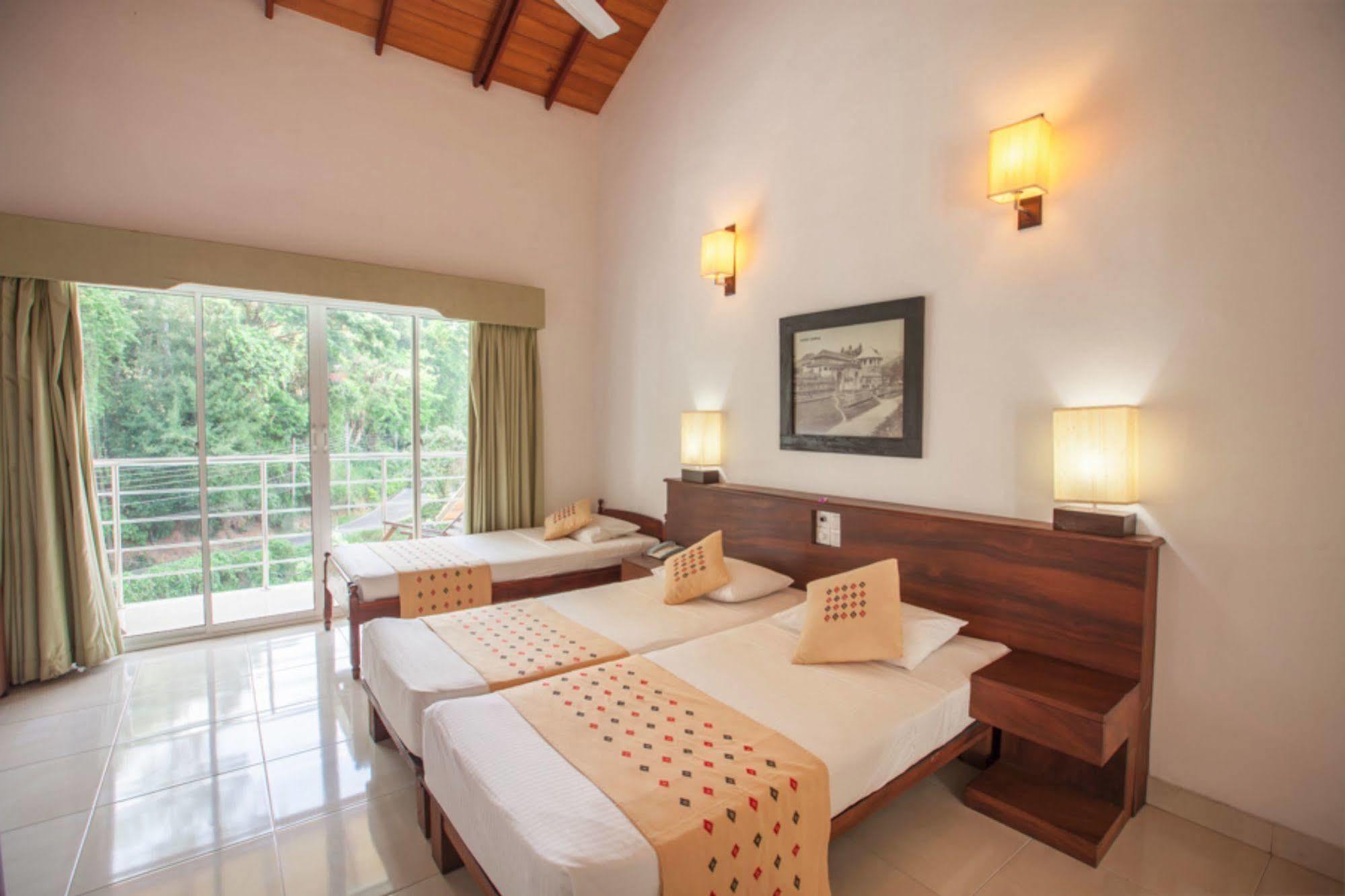 Hotel Senani 4*