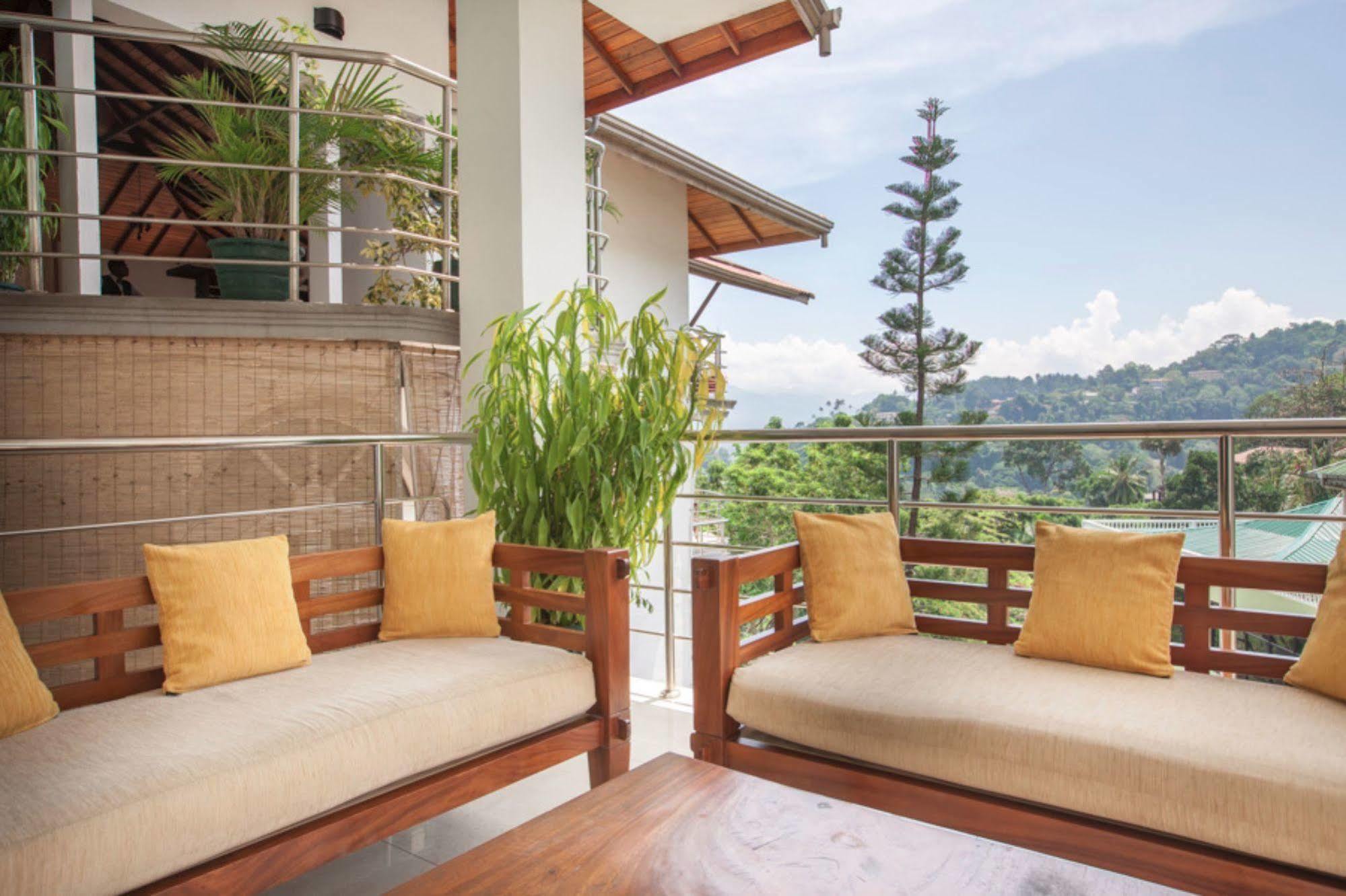 Senani Hotel 4*