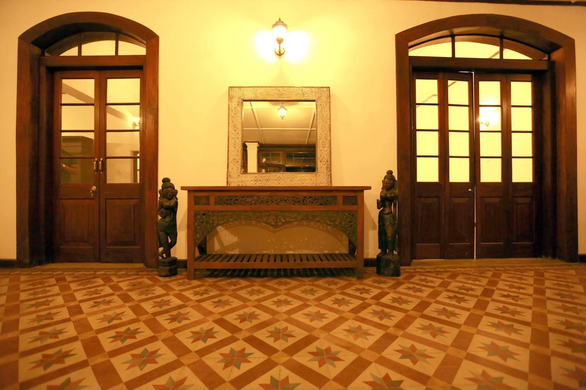 The Secret Hotel 3*