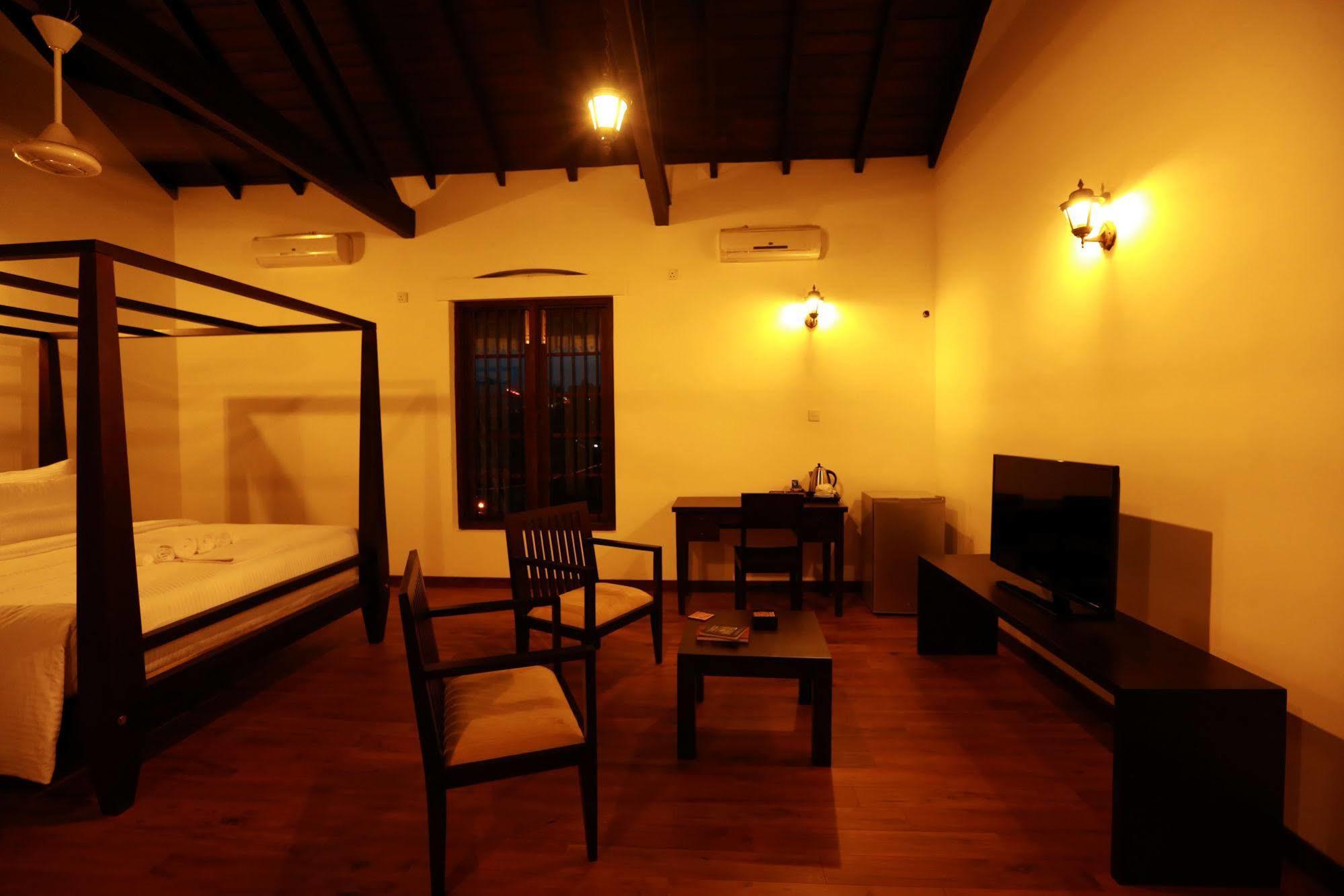 The Secret 3* Kandy