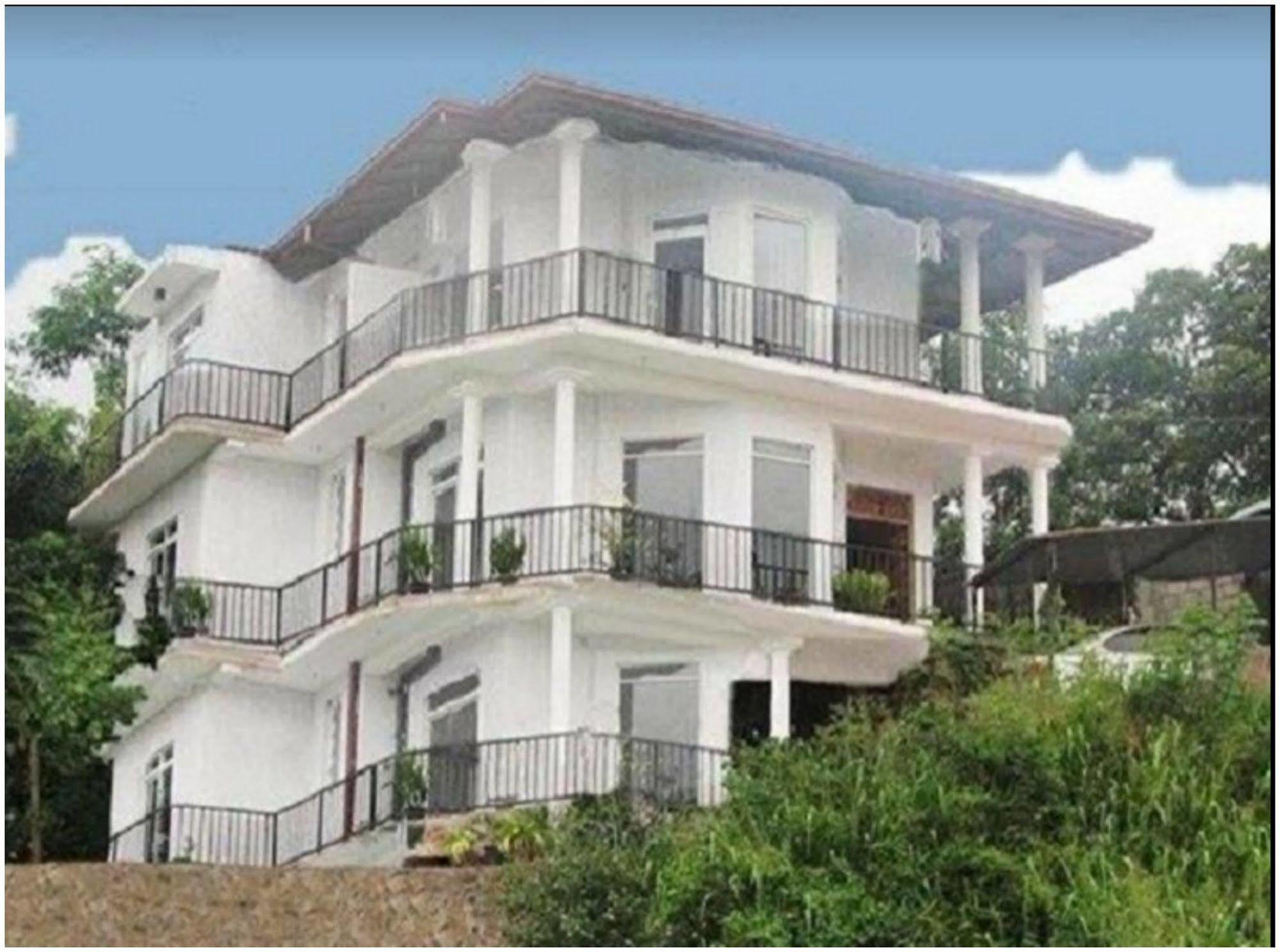Arunalu Guest house 4*