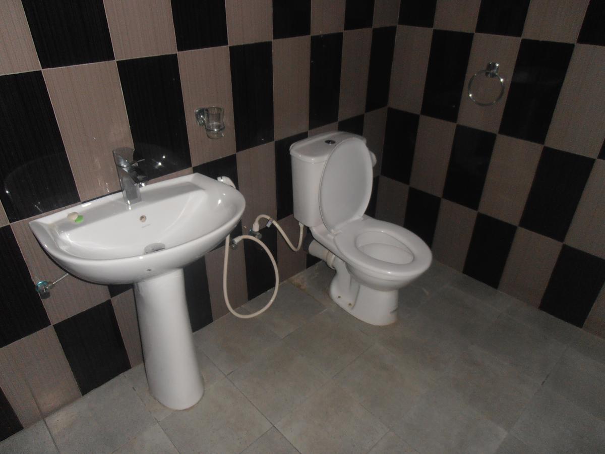 Ritzy Guest house 3*