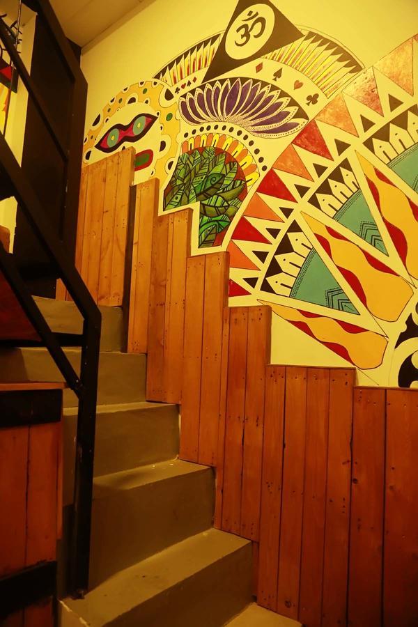 Mid Town Hostel
