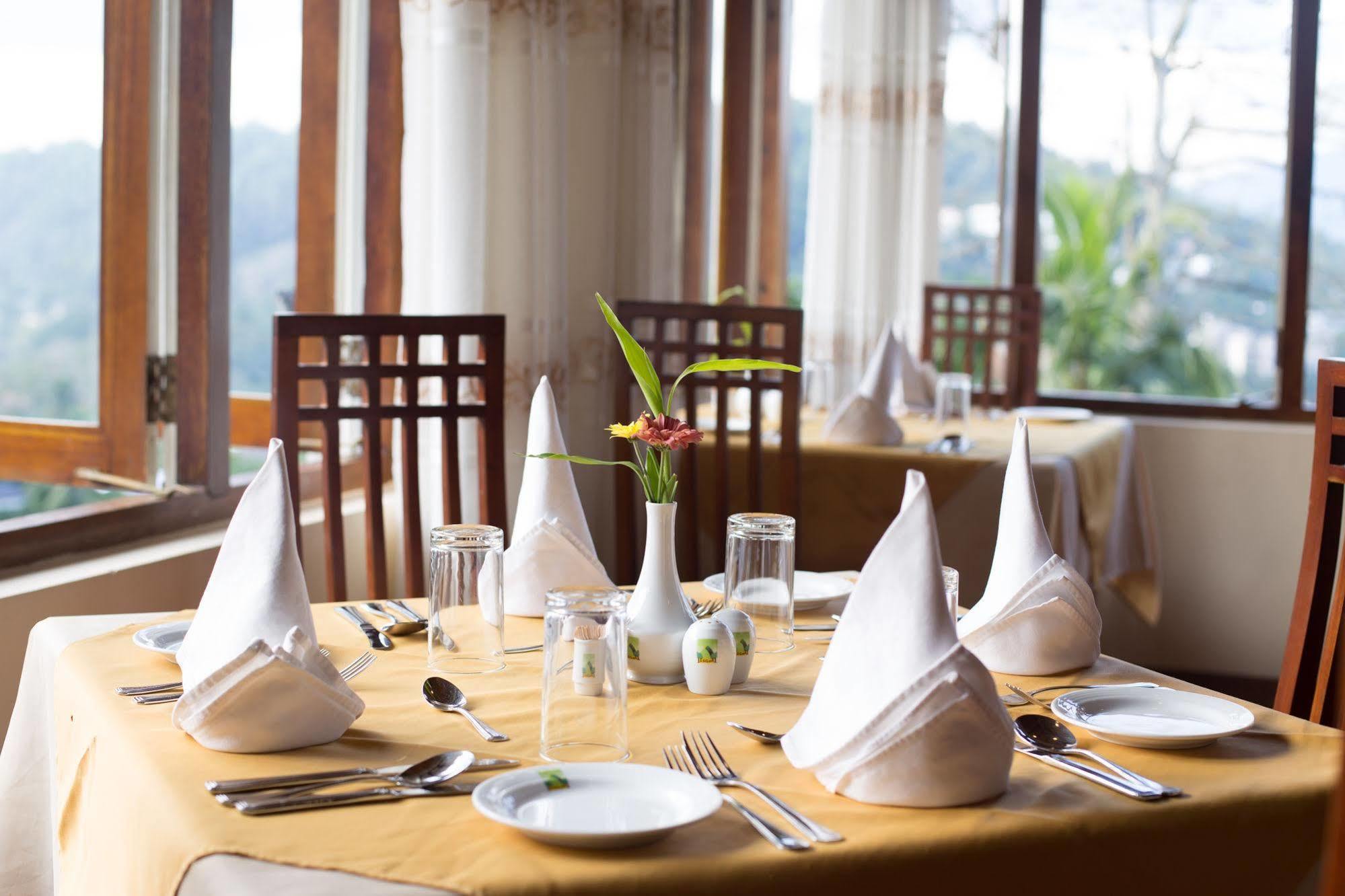 Hotel Oak Ray Serene Garden 4*