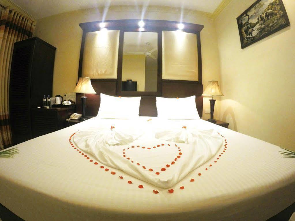 Oak Ray Serene Garden Hotel