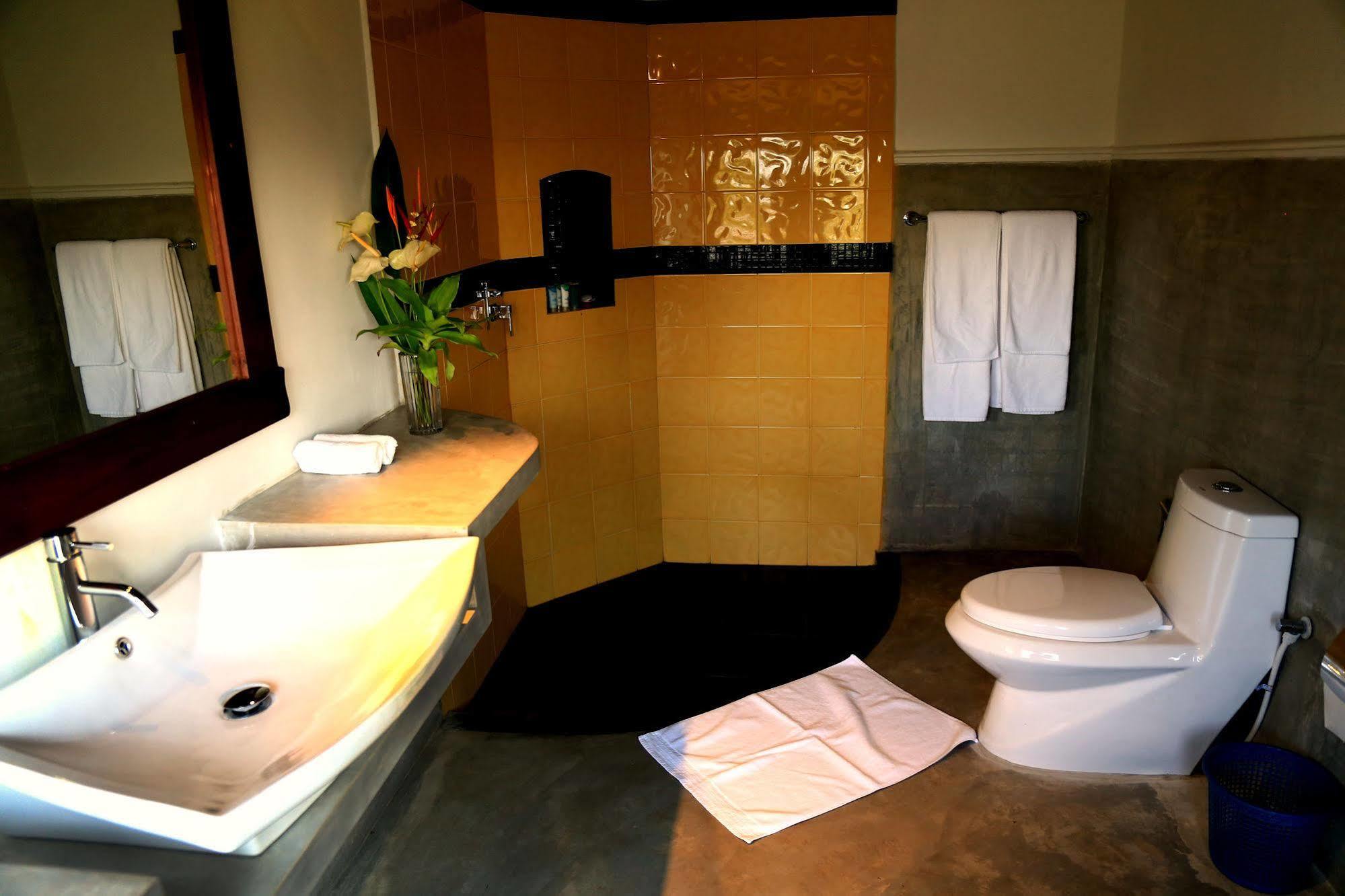 Shenandoah Hotel Kandy