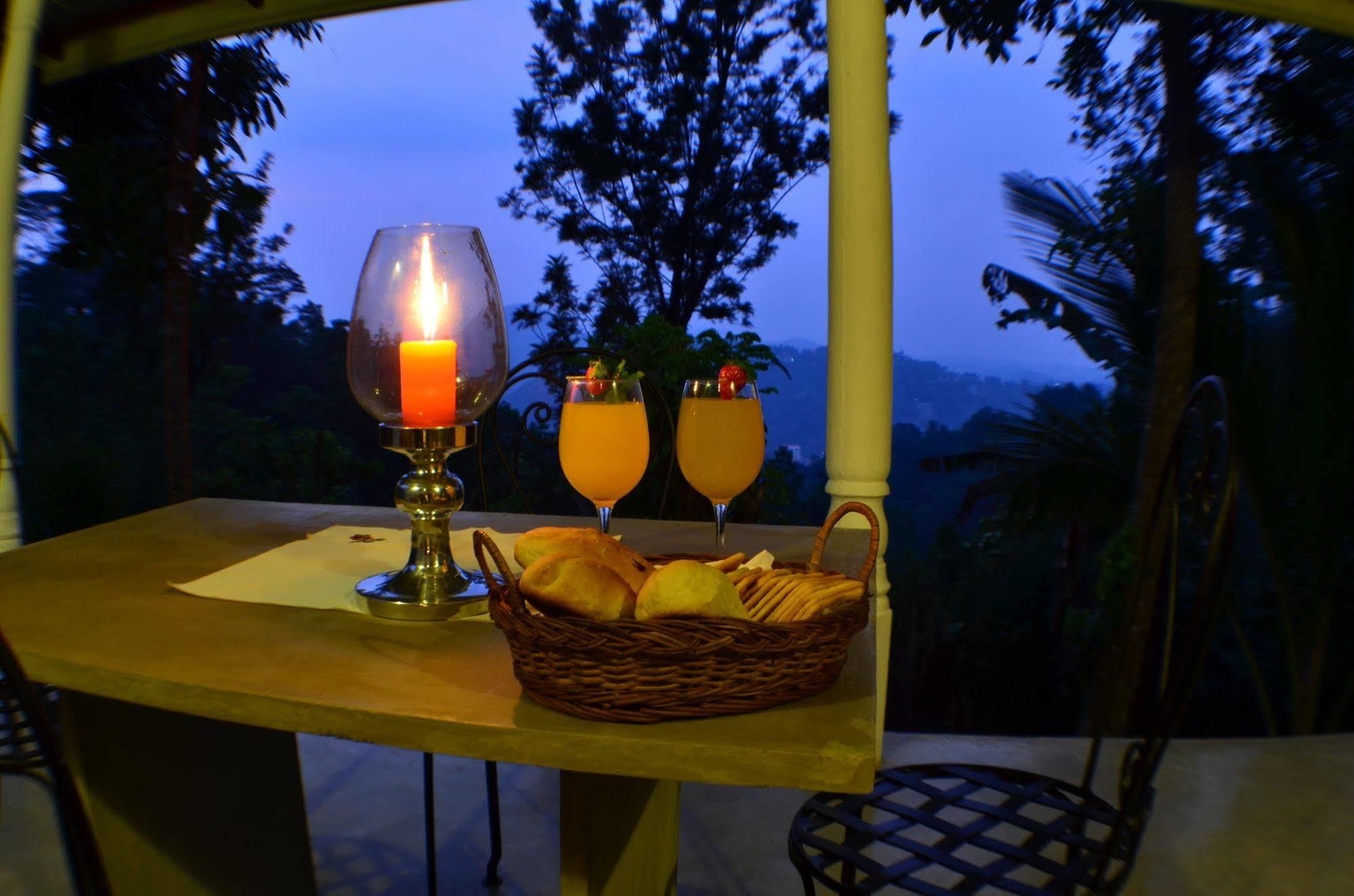 Shenandoah Hotel 4*