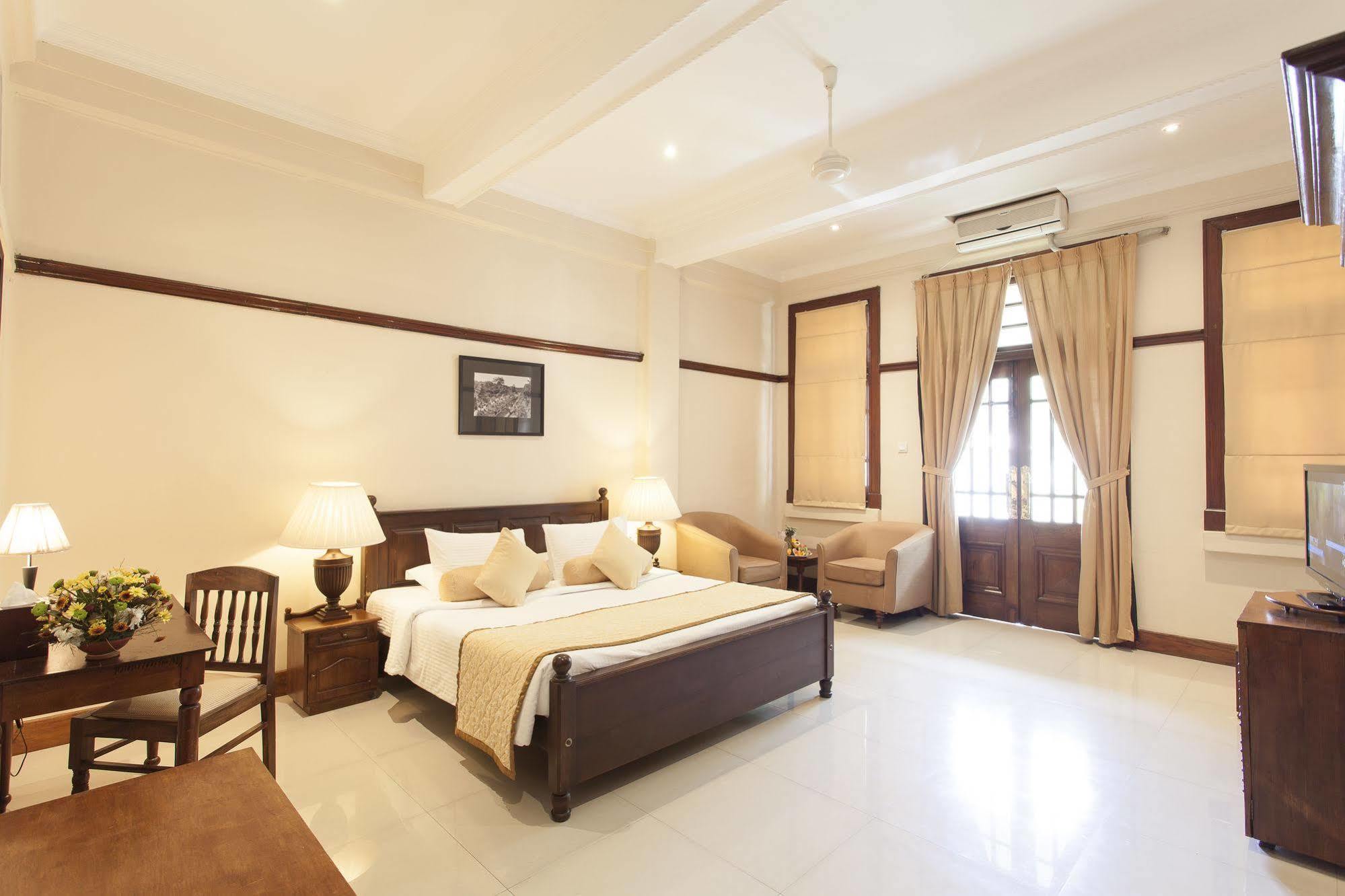 Suisse 5* Kandy