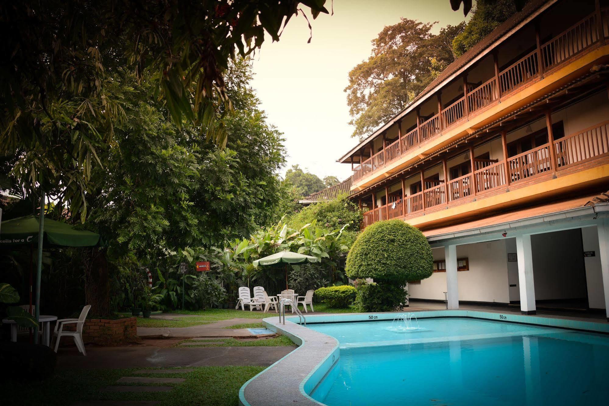 Hilltop Hotel