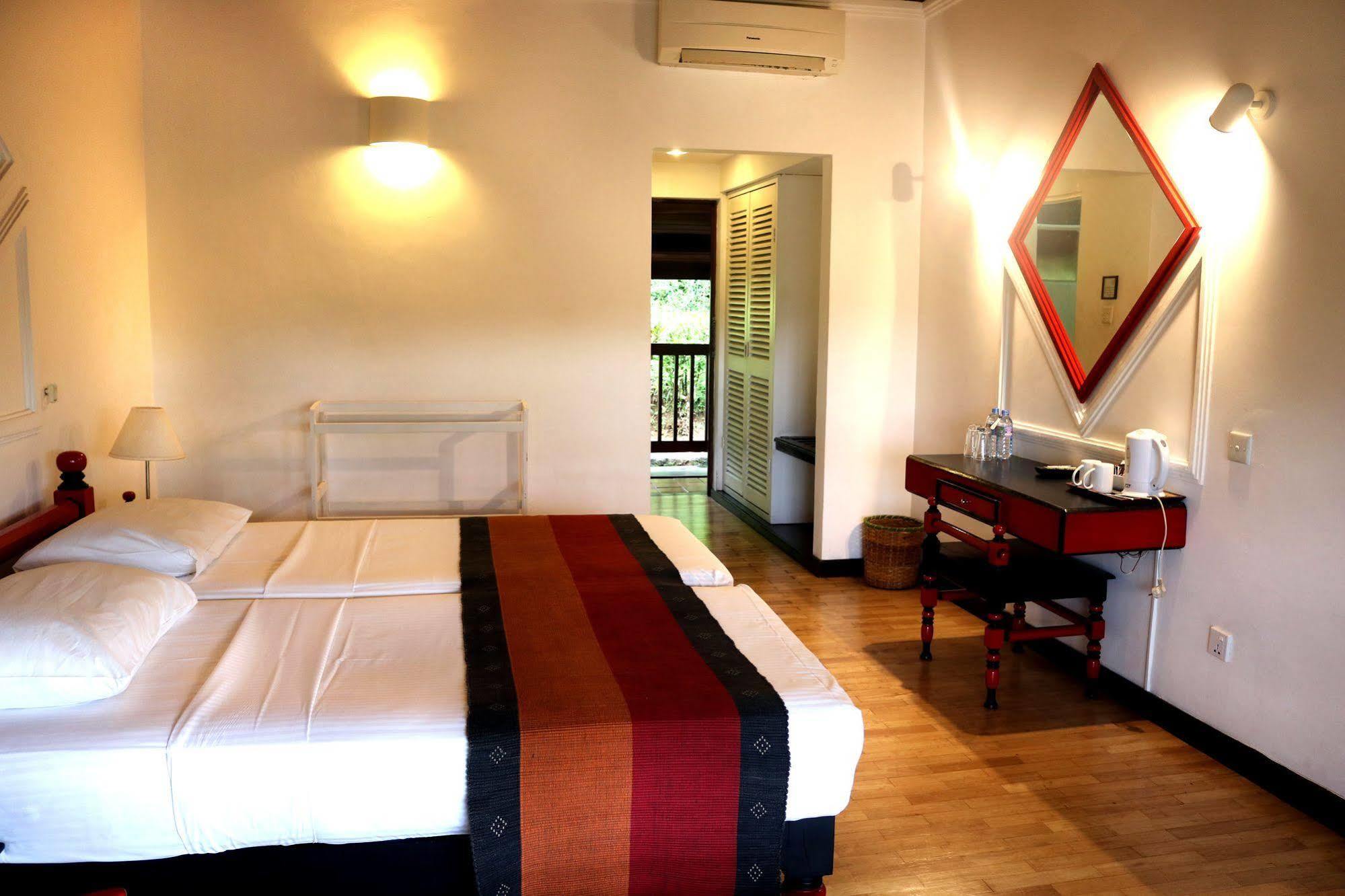 Hotel Hilltop Kandy
