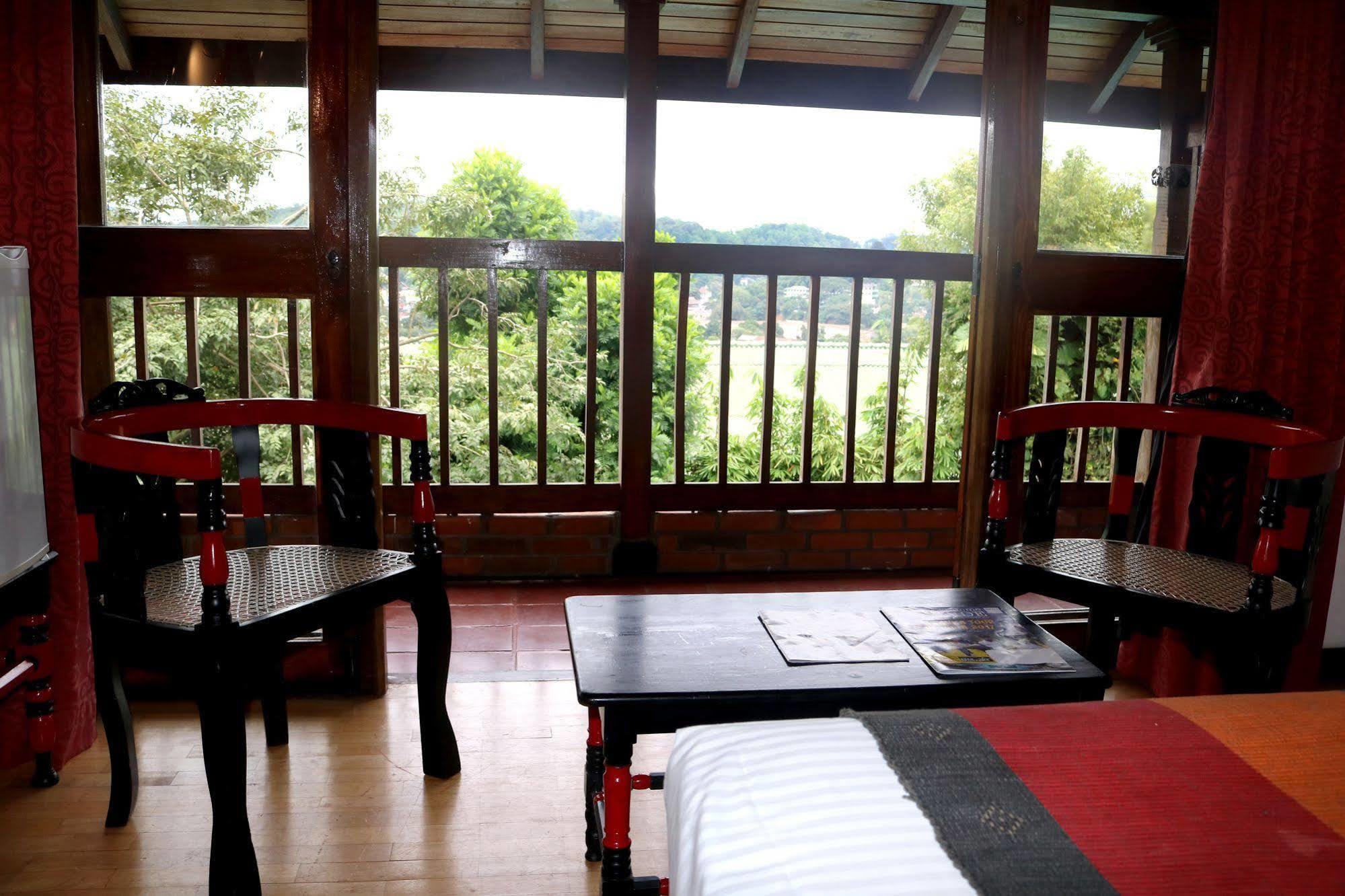 Hilltop Kandy