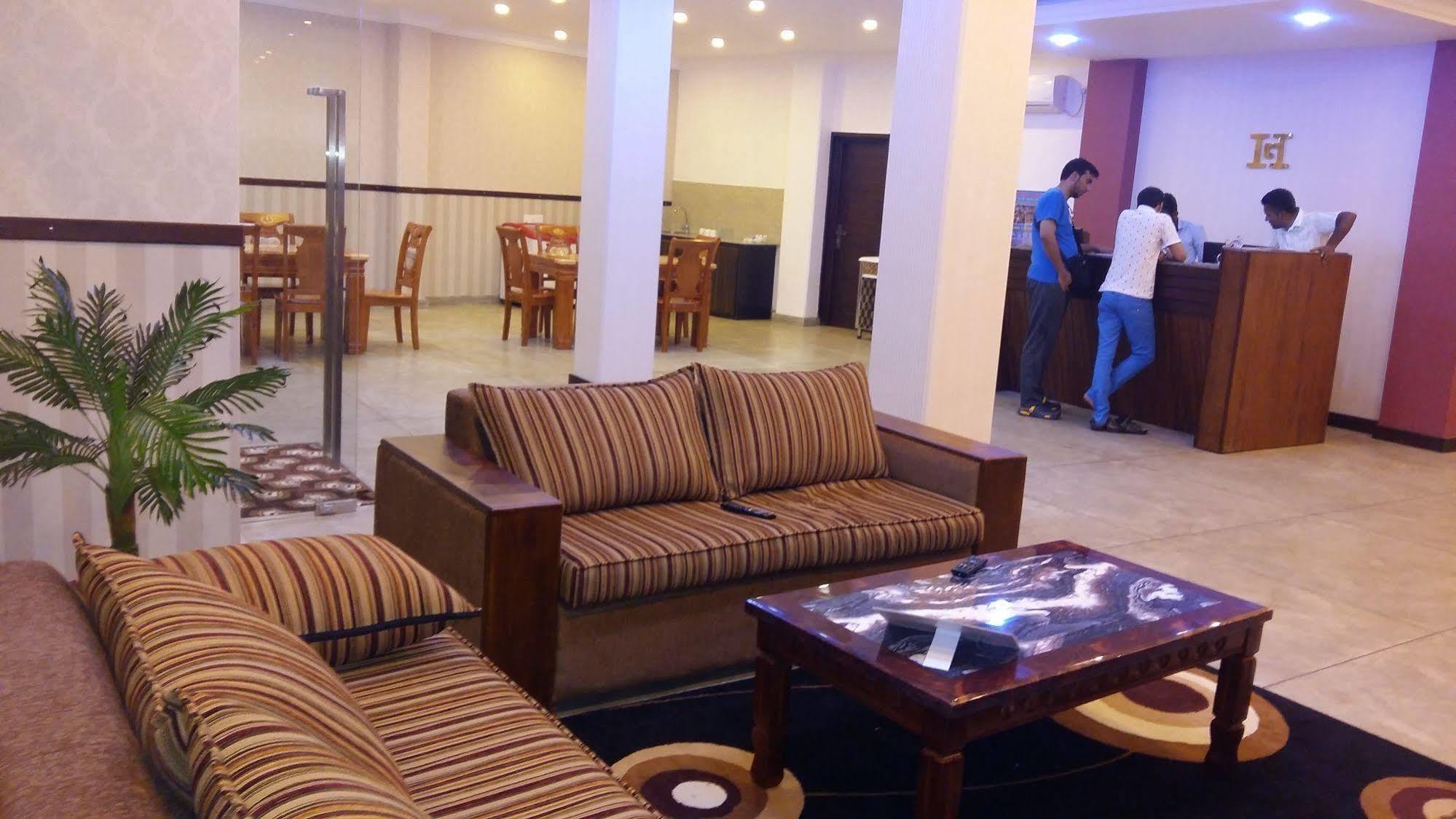 Hotel Galaxy Kandy