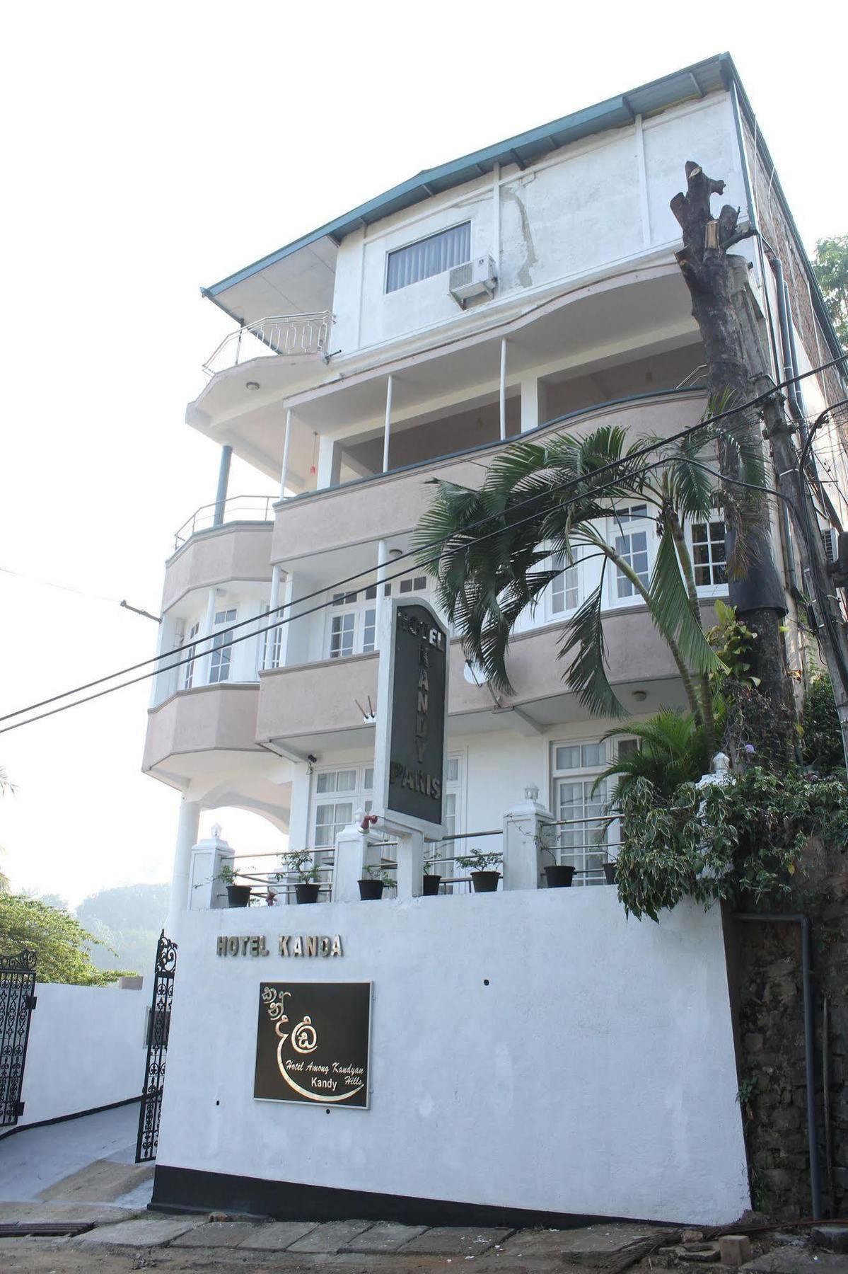 Oyo 442 Kanda Uda Hotel 3*