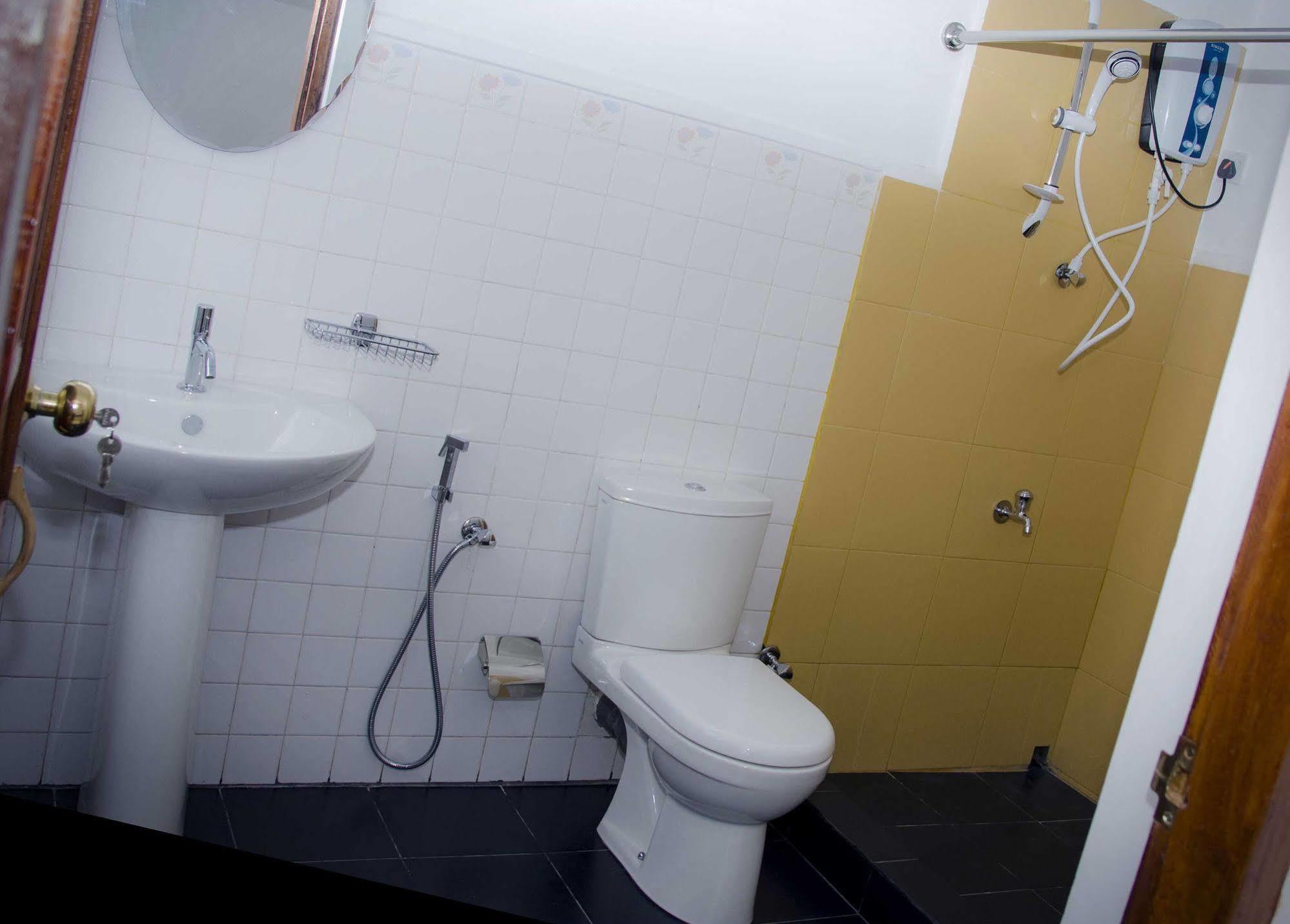 Pearl House Guest house 2*
