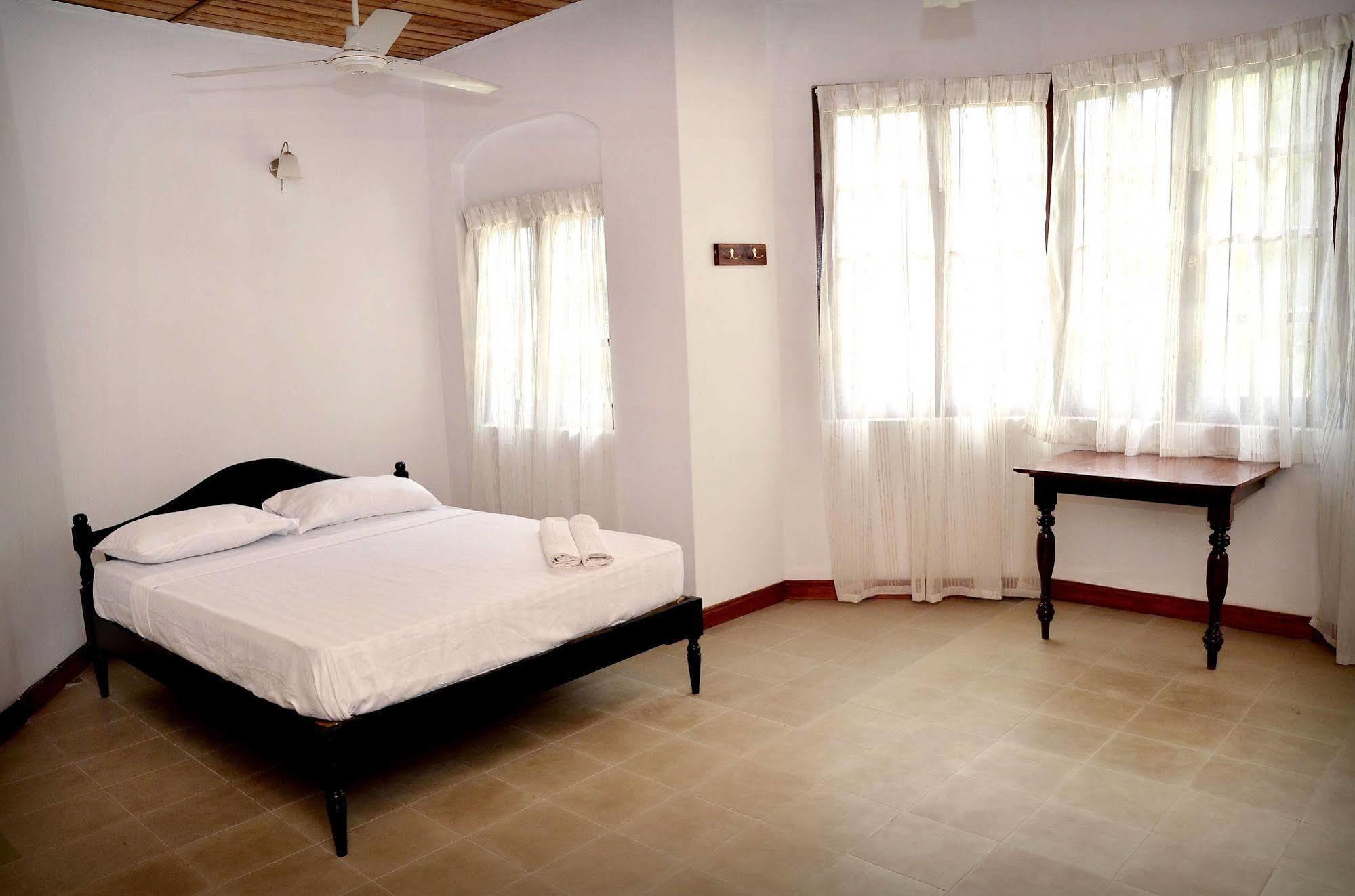Pearl House 2*
