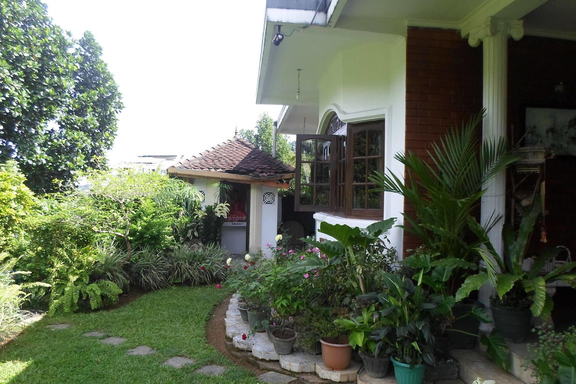 Kandy Green View Boutique Bed & Breakfast Kandy