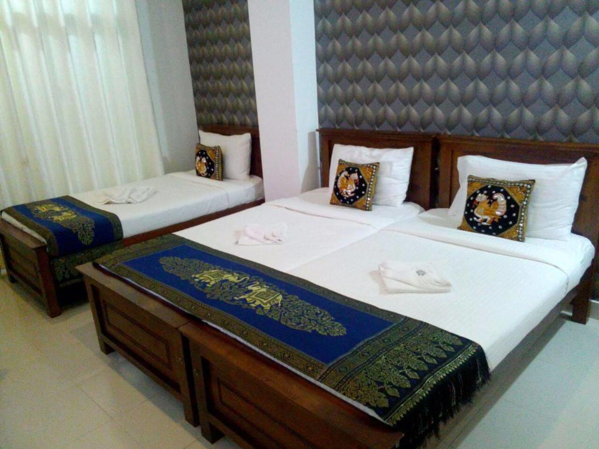 Hotel Supreme 2*