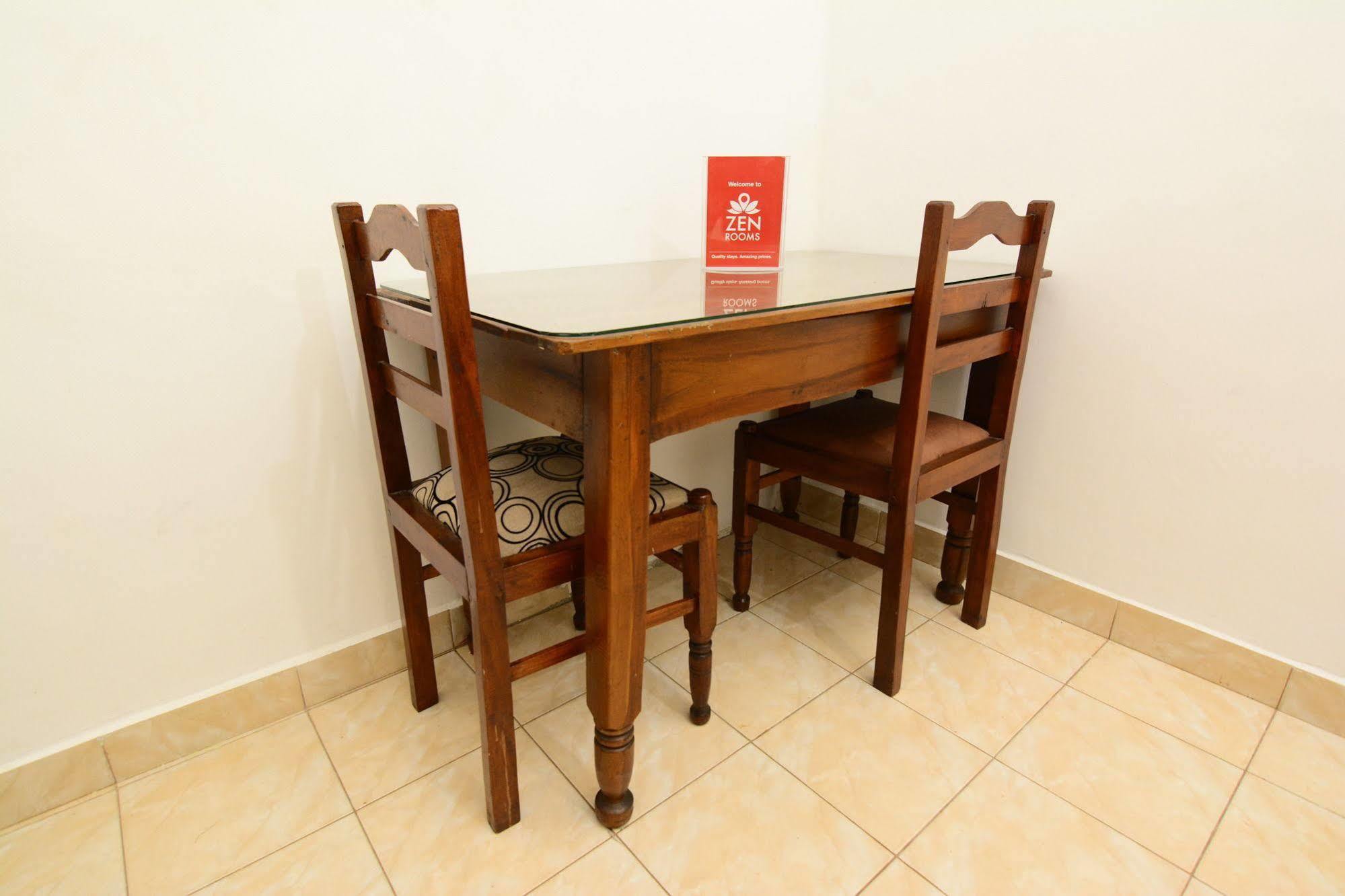 Zen Buwalikada Kandy
