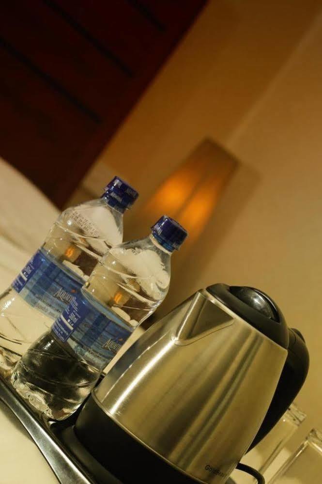 Victory Hotel 2*
