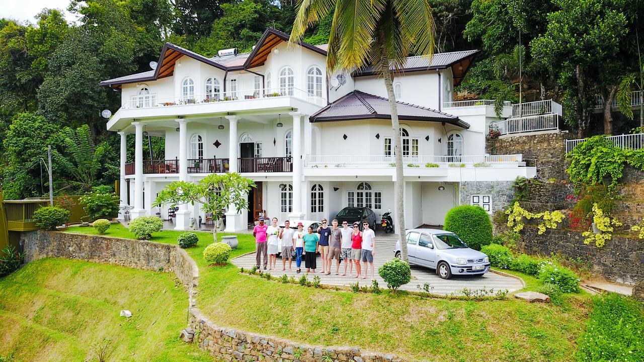 Samindra * Kandy