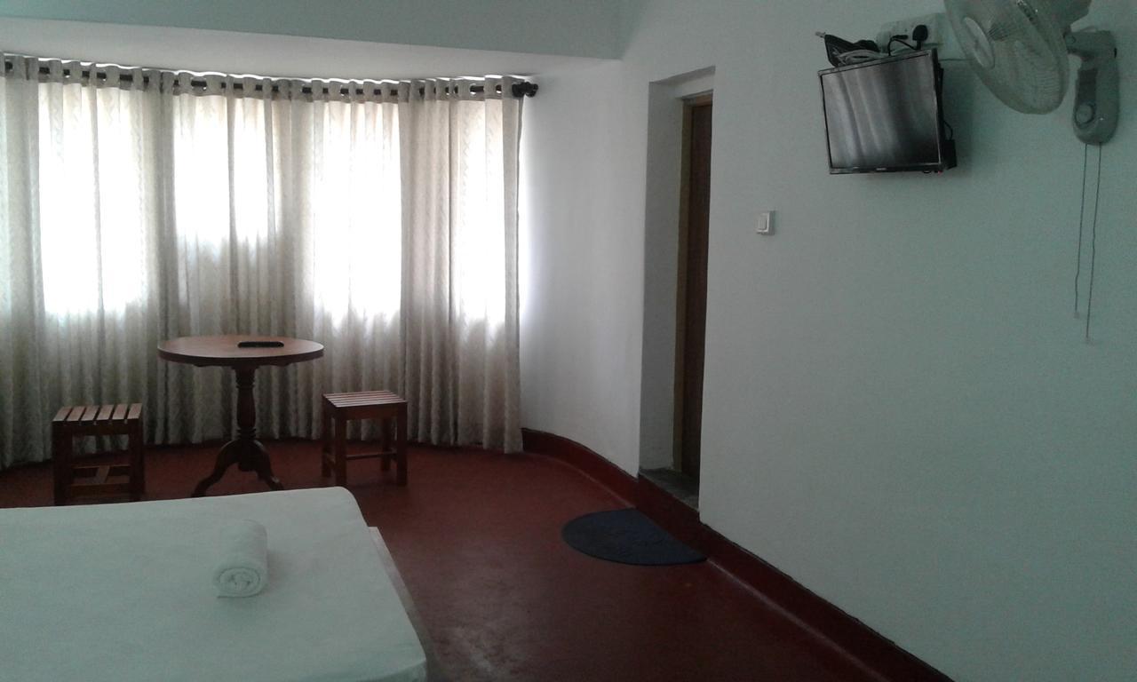 Siebel Hotel *