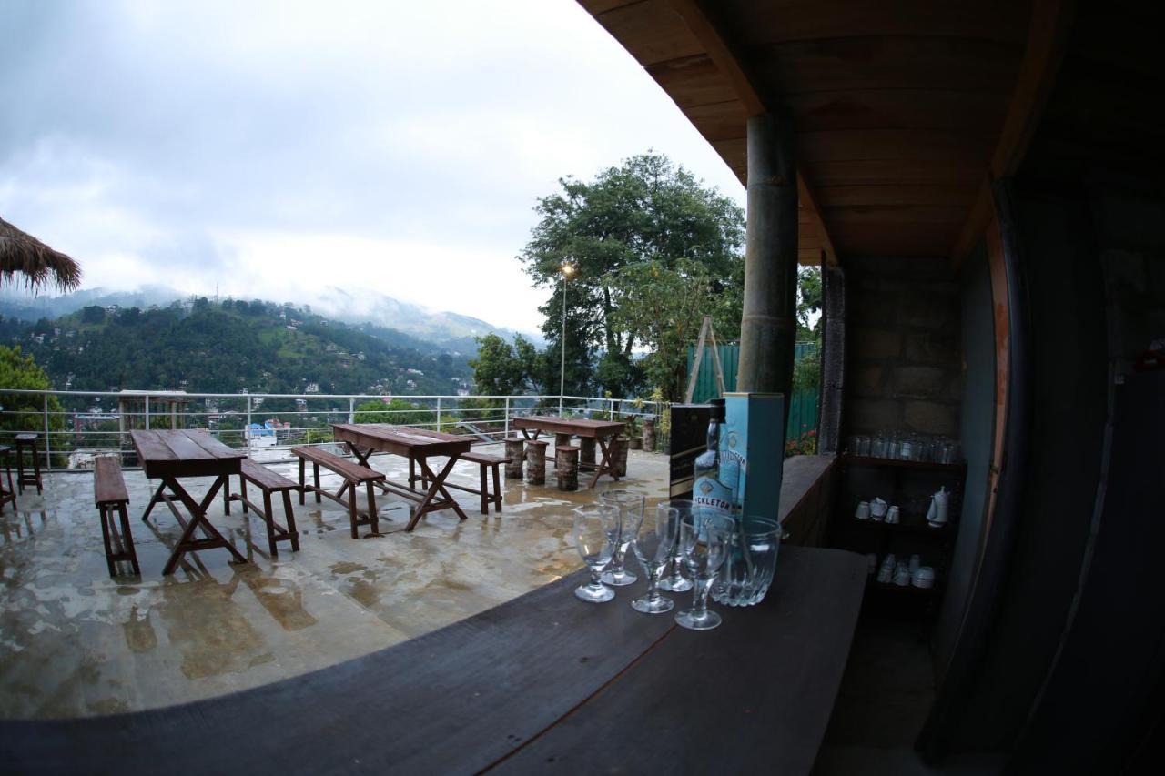 Deck On The Hills Hostel Kandy