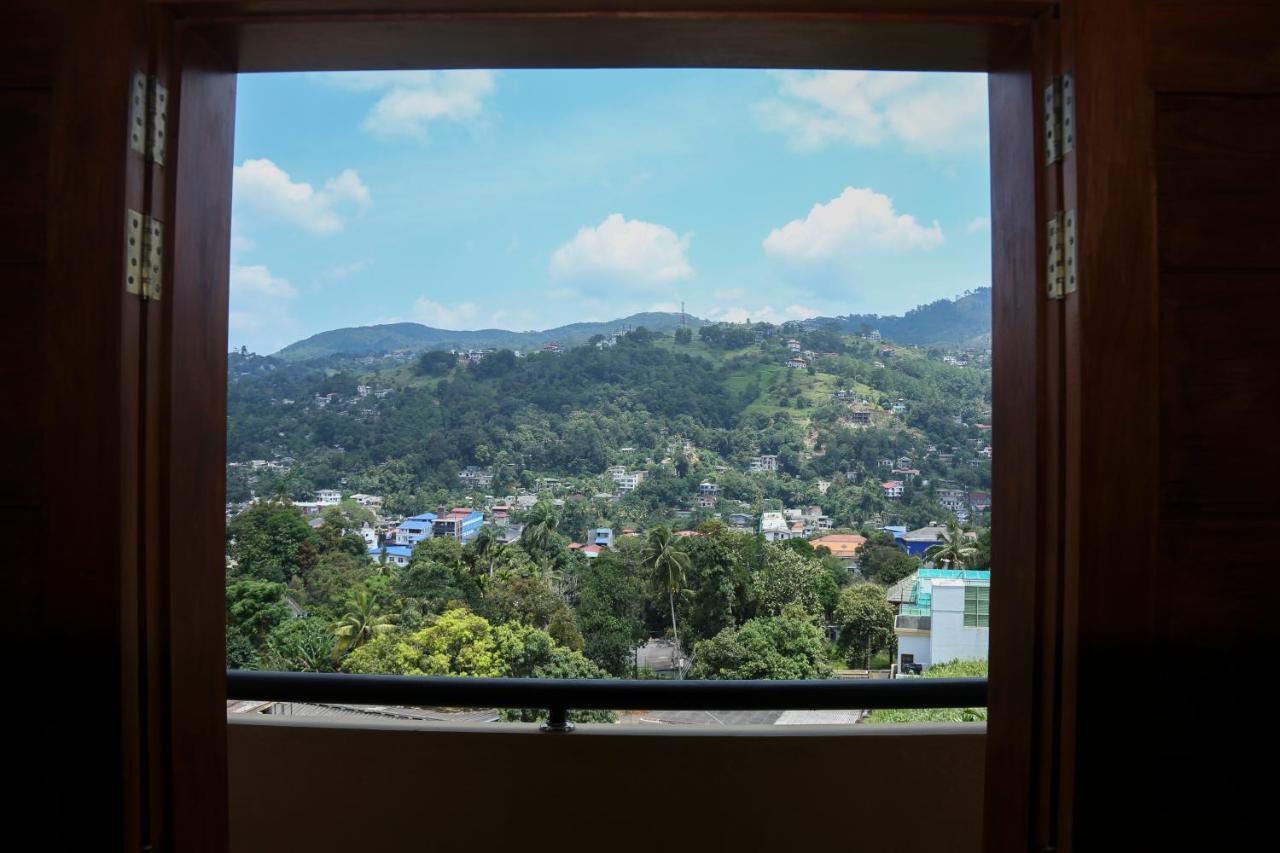Kandyan Hills By Unique 3* Kandy