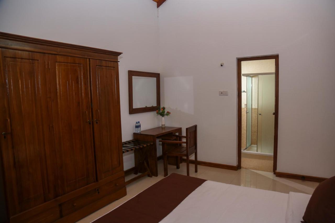 Hotel Kandyan Hills By Unique 3*