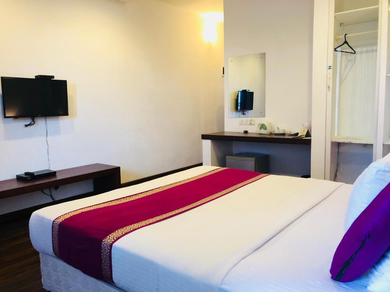 Emerald Hill Hotel 4*
