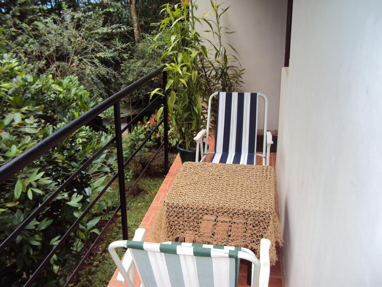 Araliya * Kandy