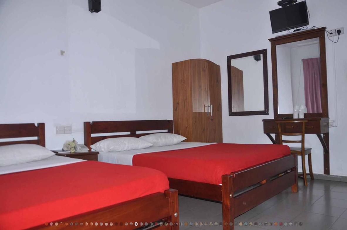 Hotel Riverdale 2*