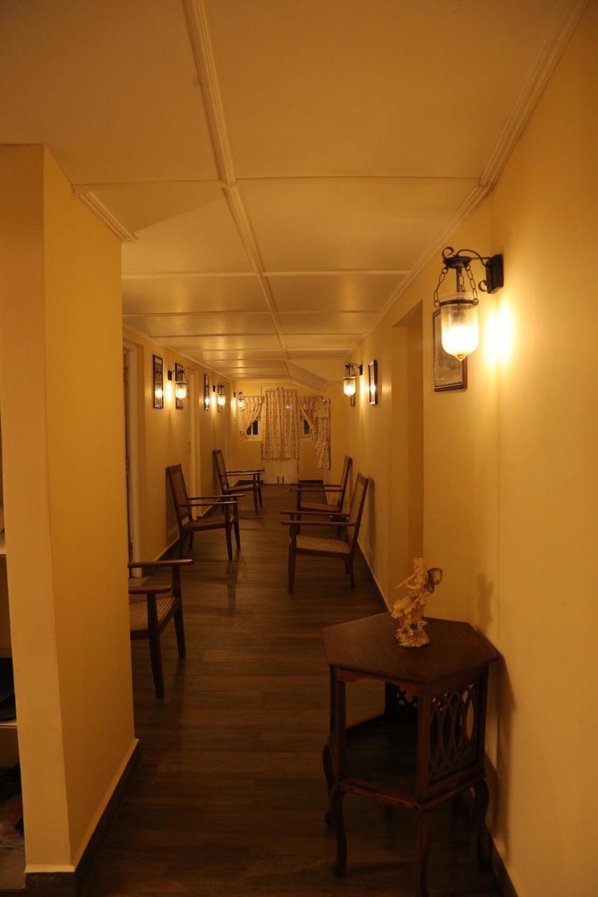 Rockbourne 5* Kandy