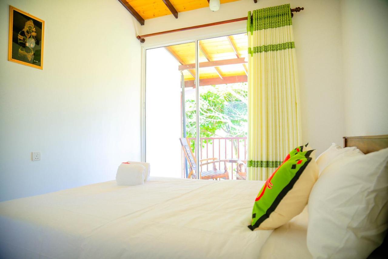 White Bed & Breakfast