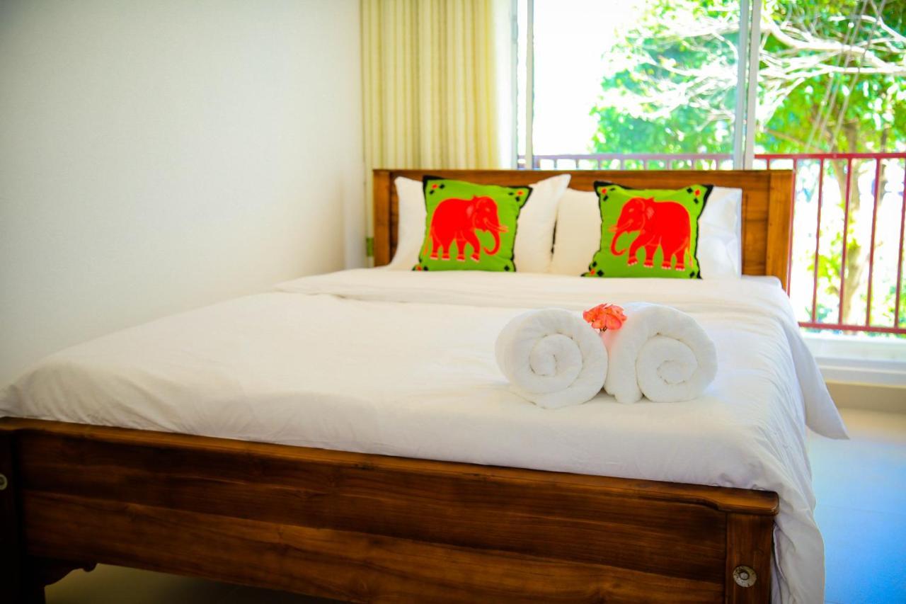 White Bed & Breakfast 3*