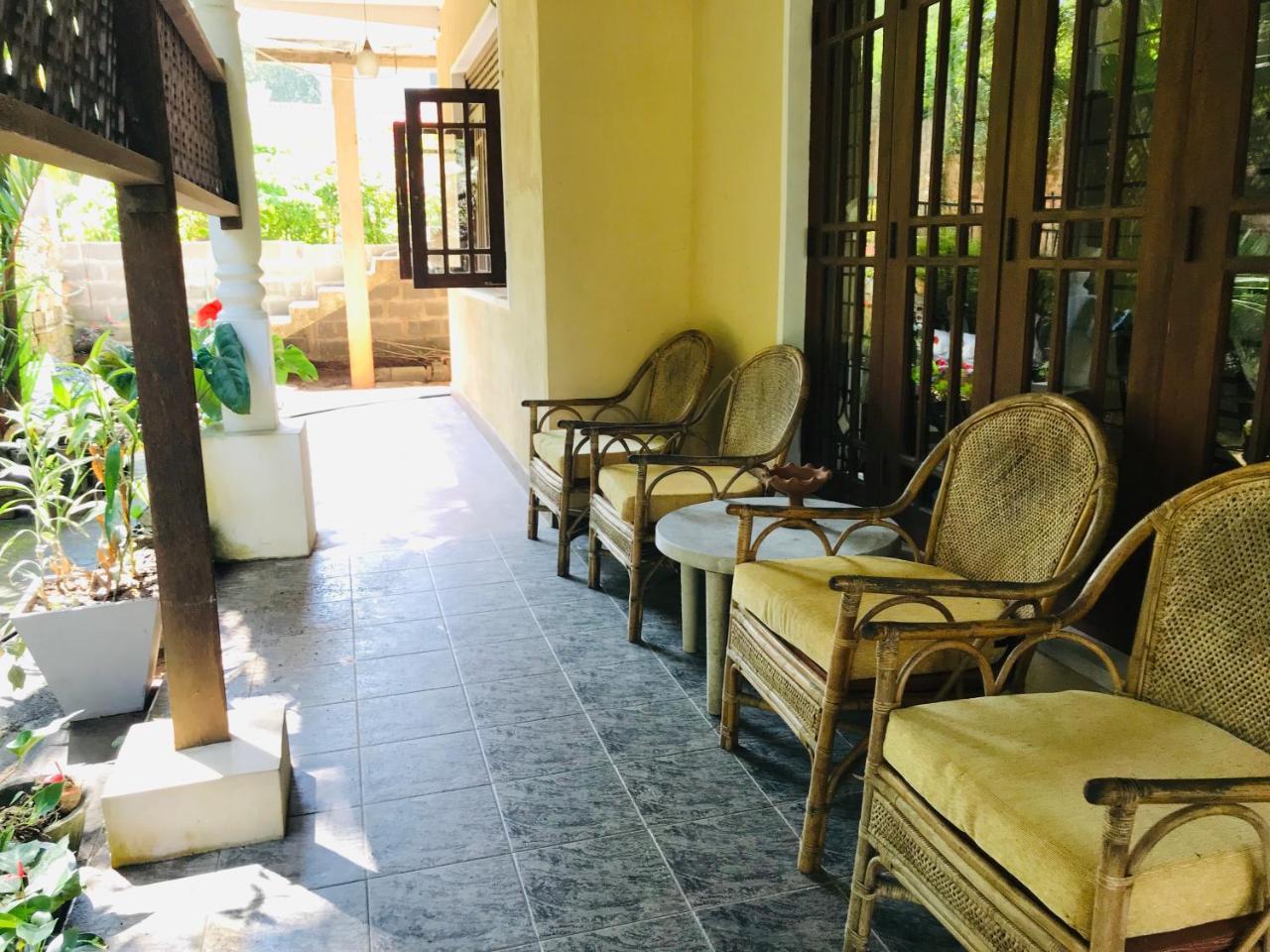 Homestay Unique *