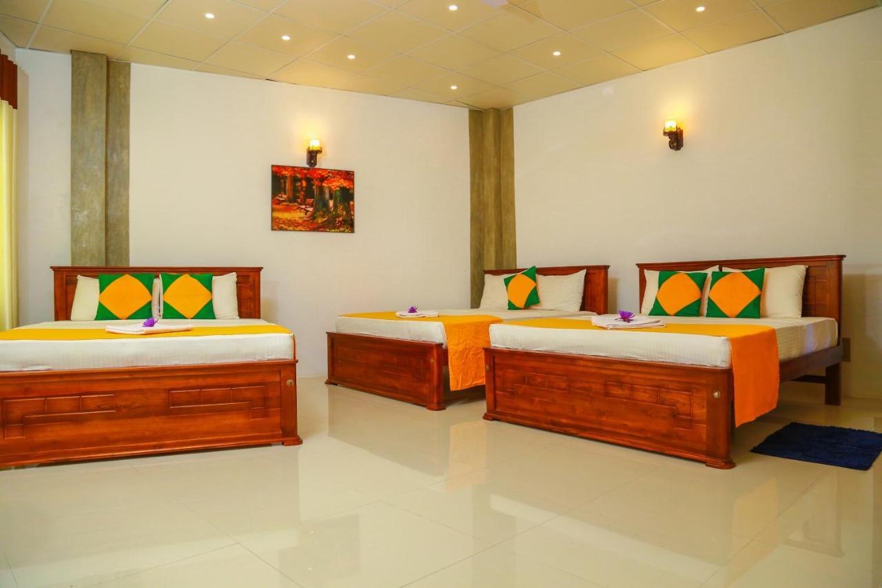 Elegance Range Hotel 3*
